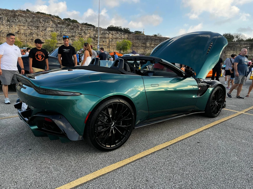 2023 Aston Martin V8 Vantage (2019+) - Image 4 of 13