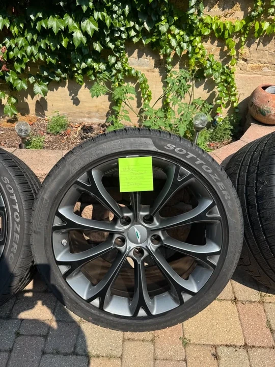 2019 Aston Martin V8 Vantage (2019+) - Image 9 of 10
