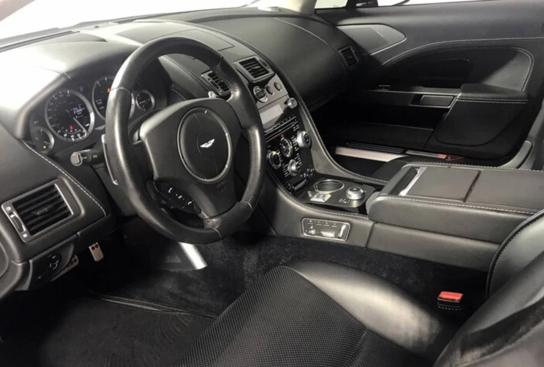2014 Aston Martin Rapide - Image 5 of 7