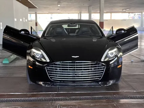 2014 Aston Martin Rapide 4dr