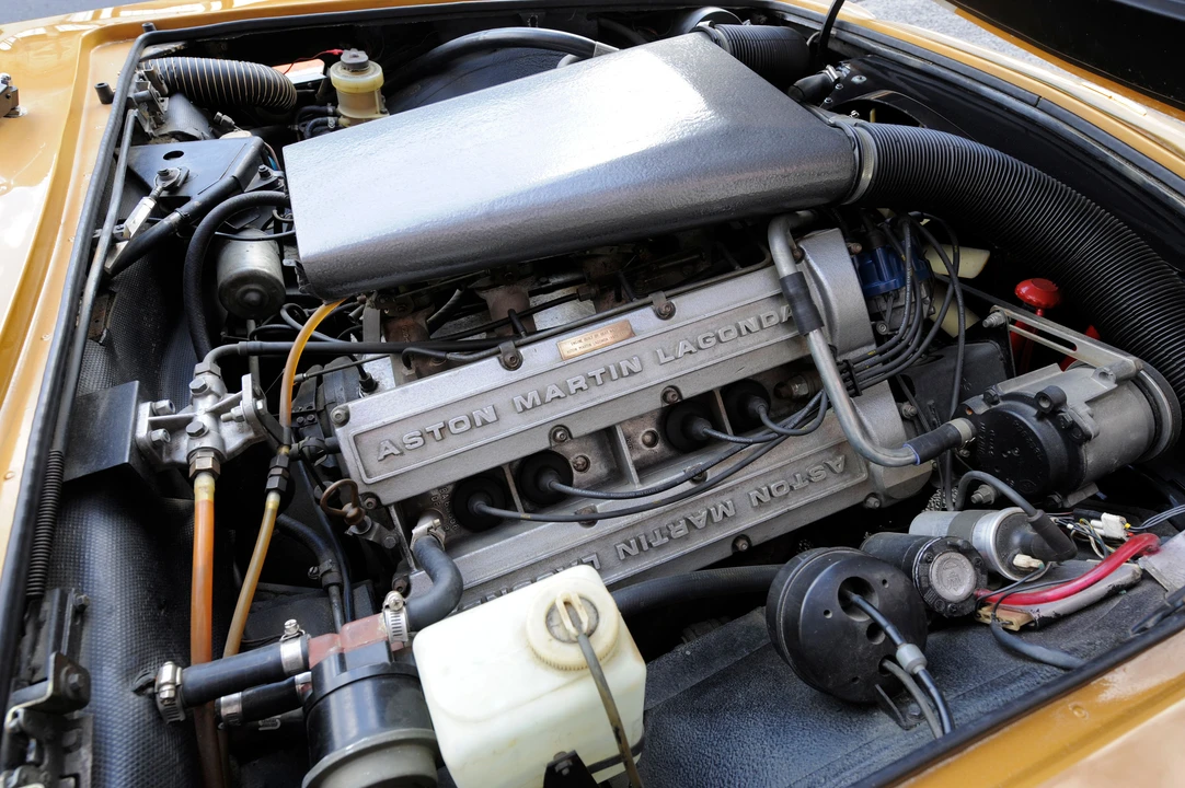 Aston Martin AM V8 - Image 26 of 31