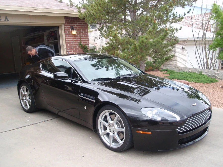 2006 Aston Martin V8 Vantage (2006-2017) - Image 4 of 4