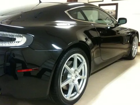 2006 Aston Martin V8 Vantage Coupe