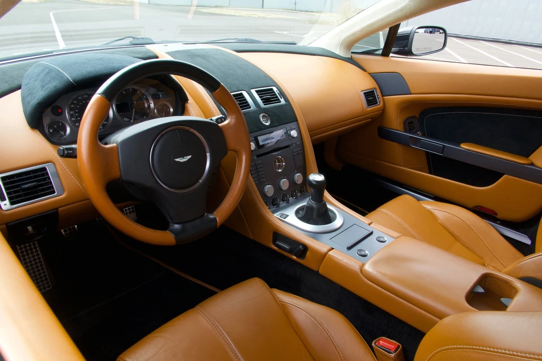 2007 Aston Martin Vantage - Image 12 of 29