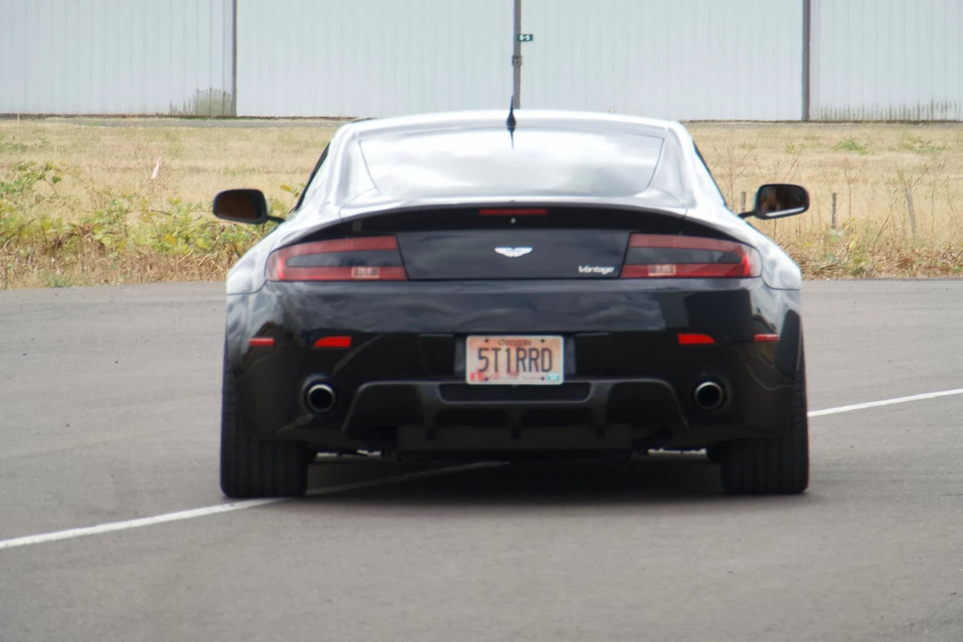 2007 Aston Martin Vantage - Image 25 of 29