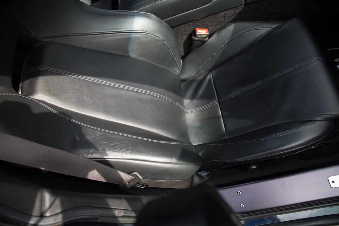 2009 Aston Martin Vantage - Image 9 of 10