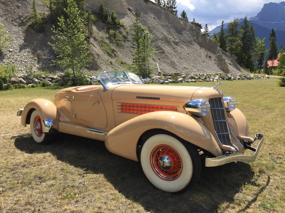 Auburn Speedster - Image 6 of 31