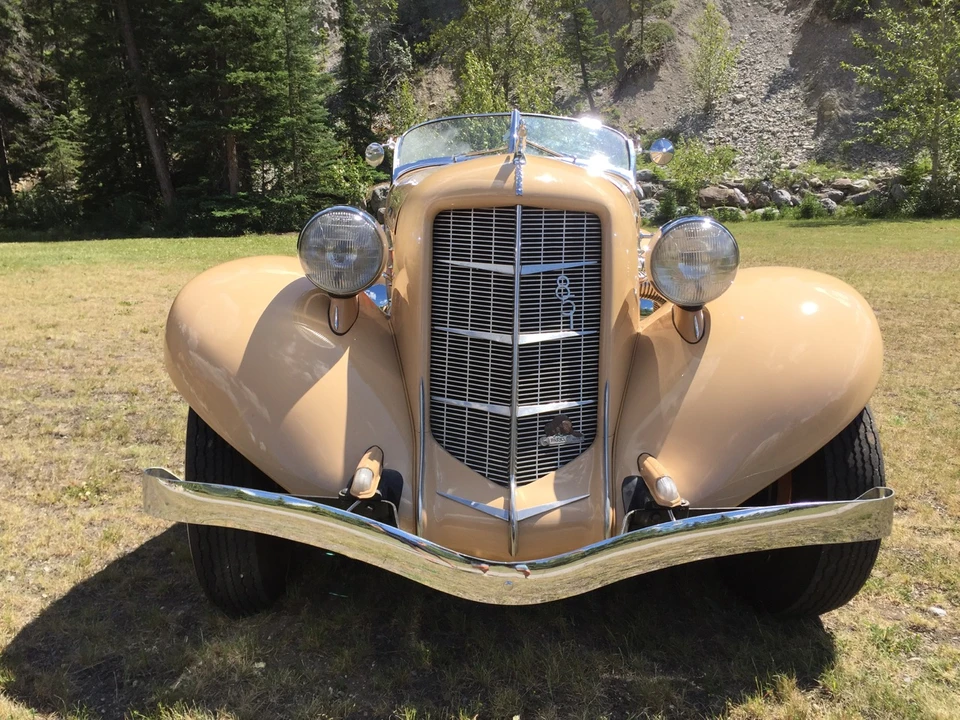 Auburn Speedster - Image 8 of 31