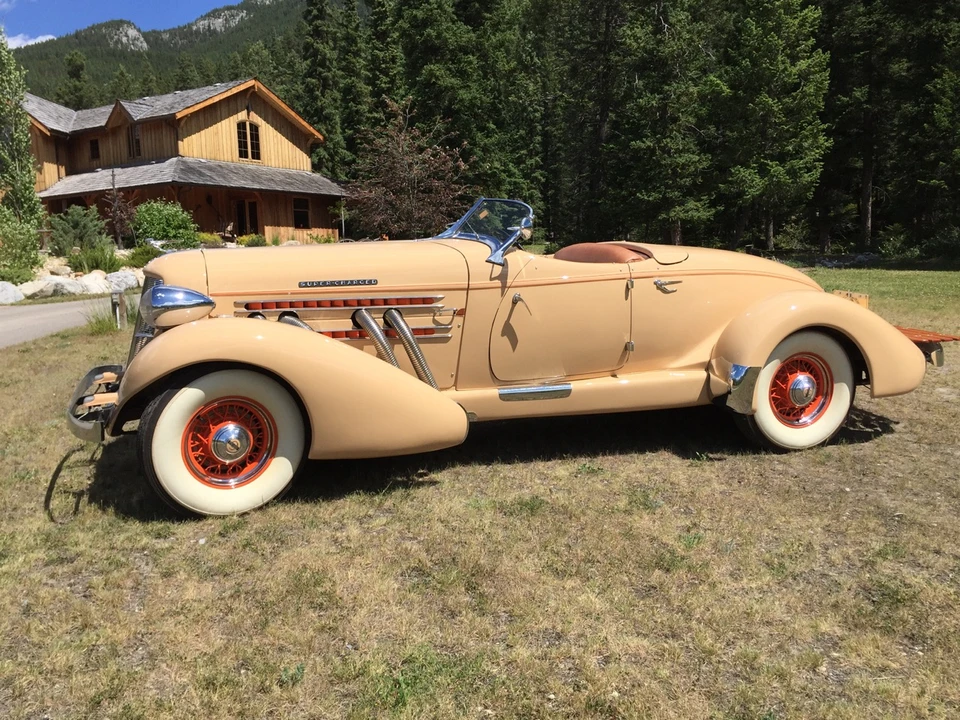 Auburn Speedster - Image 14 of 31