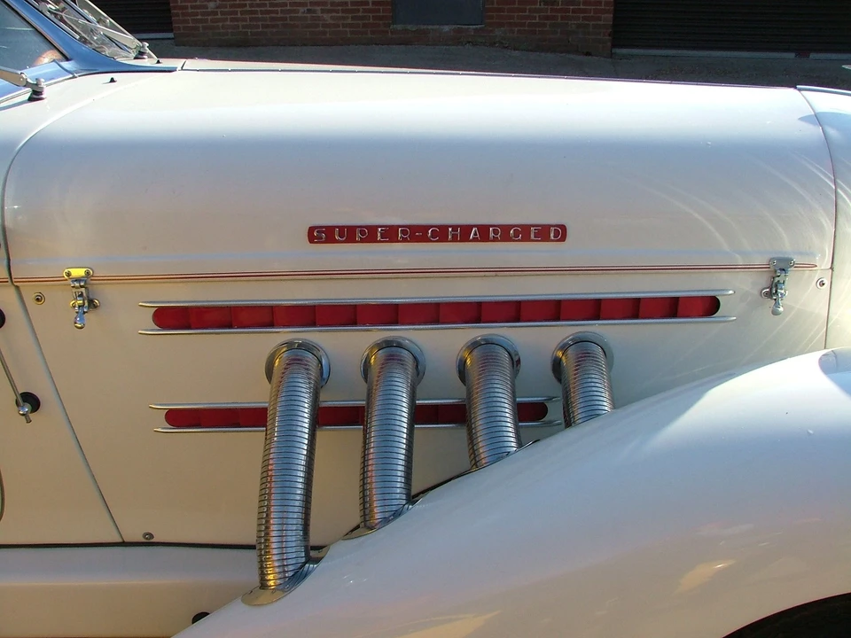Auburn Speedster - Image 2 of 3