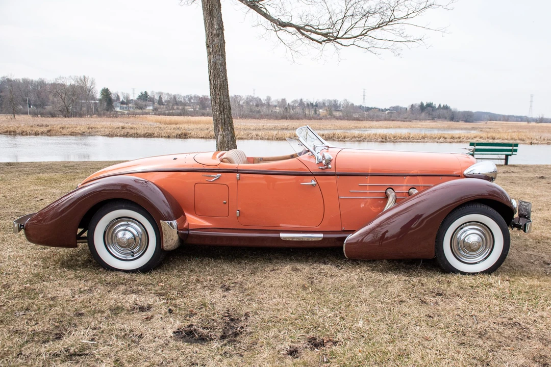 Auburn Speedster - Image 14 of 31