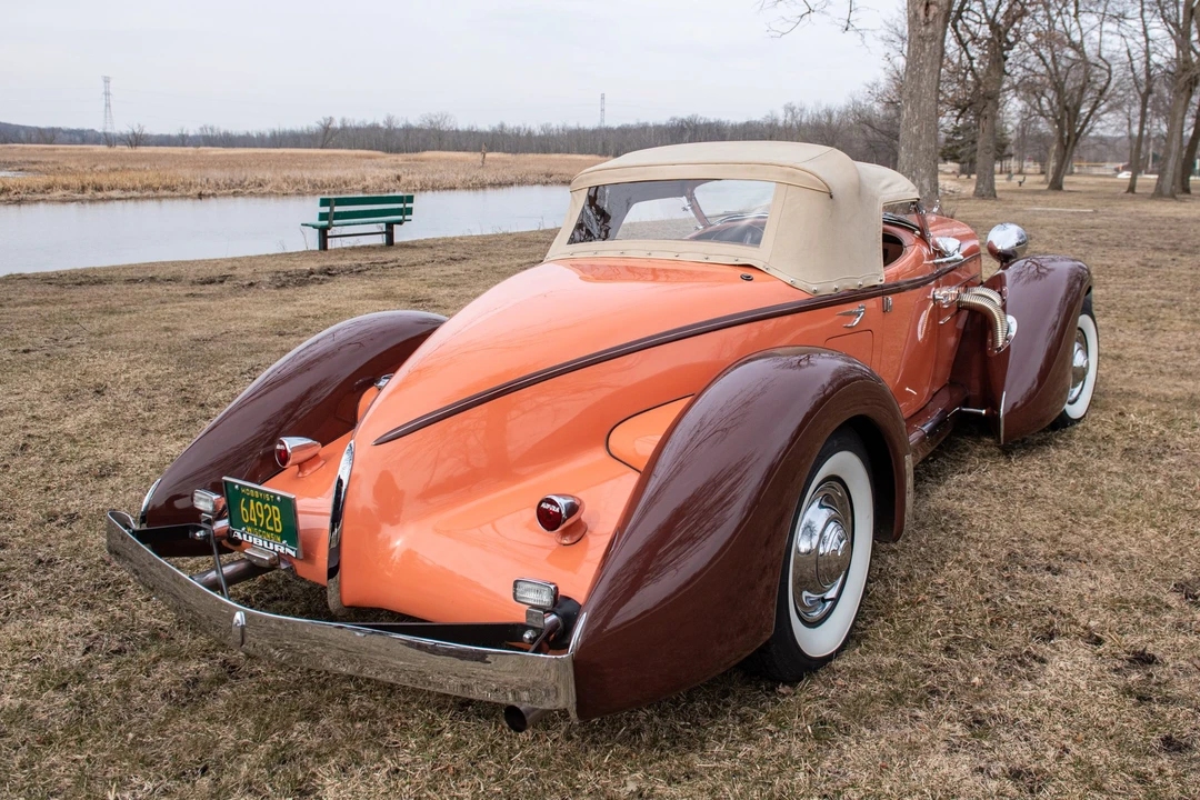 Auburn Speedster - Image 6 of 31