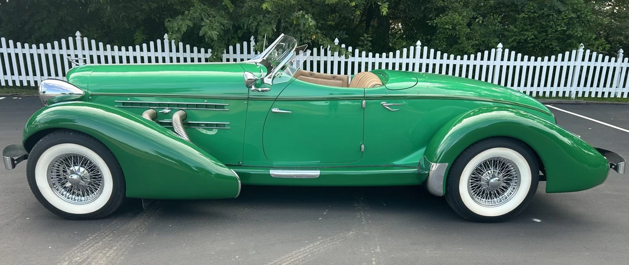 Auburn Speedster - Image 11 of 31