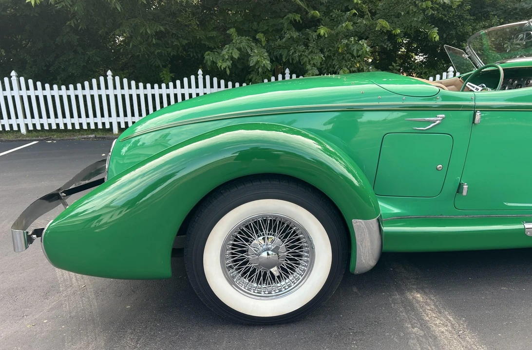 Auburn Speedster - Image 17 of 31