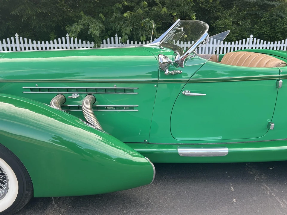 Auburn Speedster - Image 12 of 31