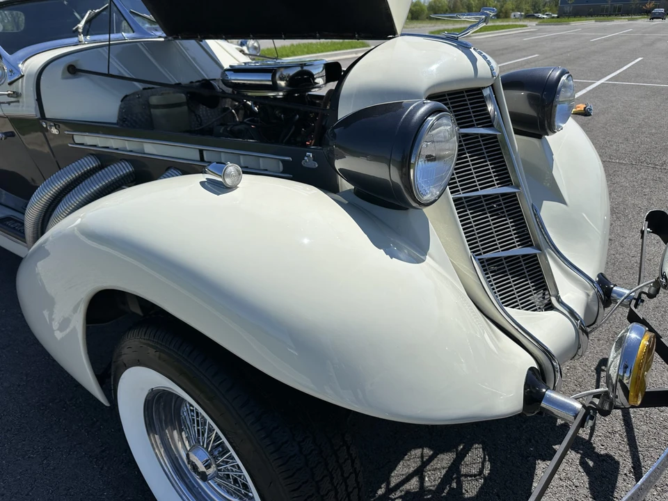 Auburn Speedster - Image 30 of 31