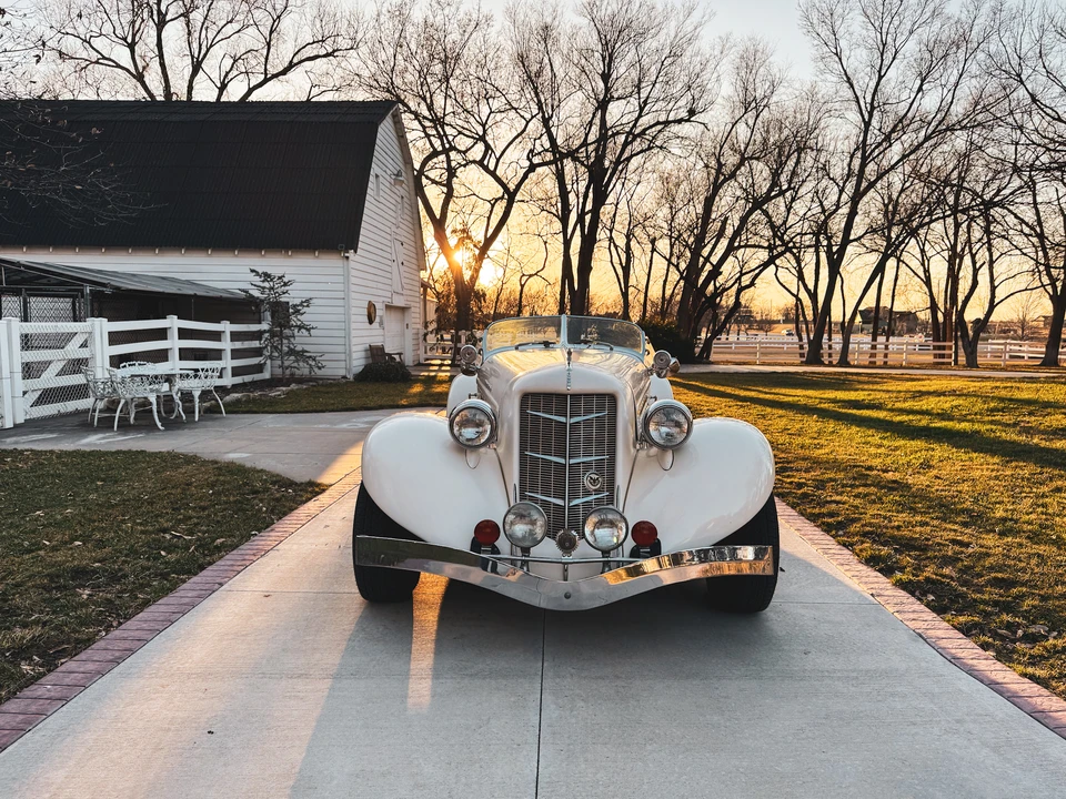 Auburn Speedster - Image 14 of 31