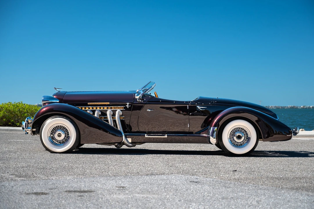 Auburn Speedster - Image 2 of 31