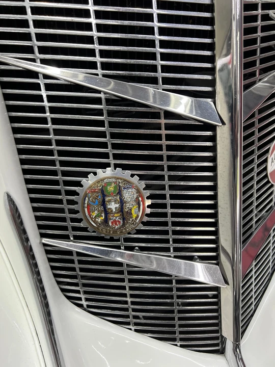 Auburn Speedster - Image 14 of 31