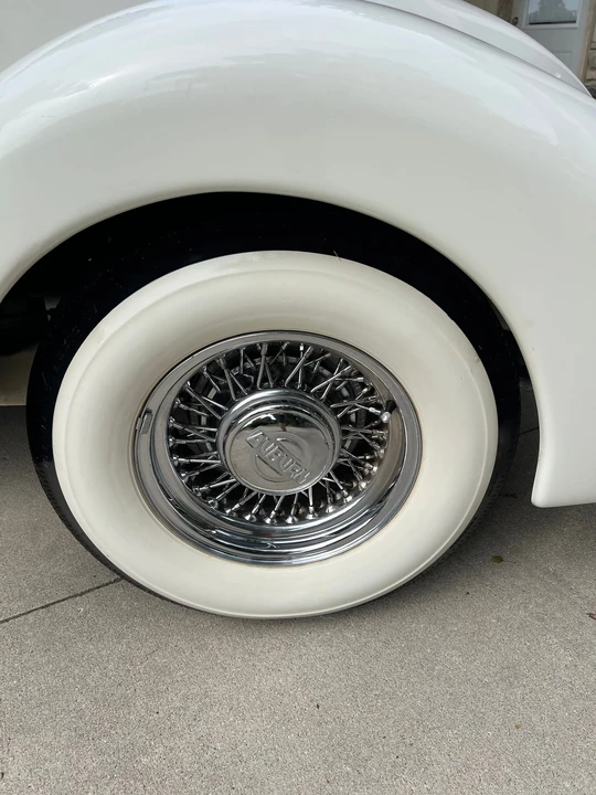 Auburn Speedster - Image 28 of 31