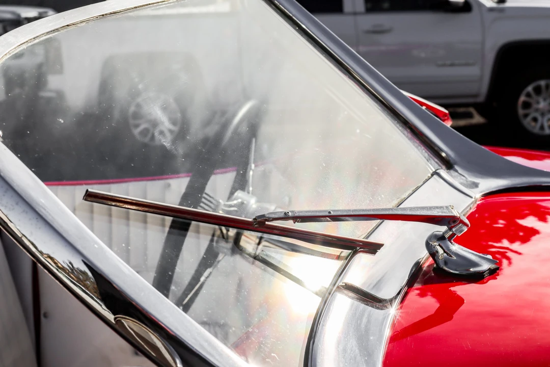 Auburn Speedster - Image 21 of 31