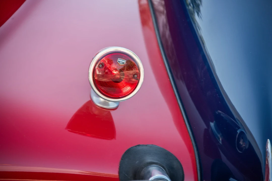 Auburn Speedster - Image 13 of 31
