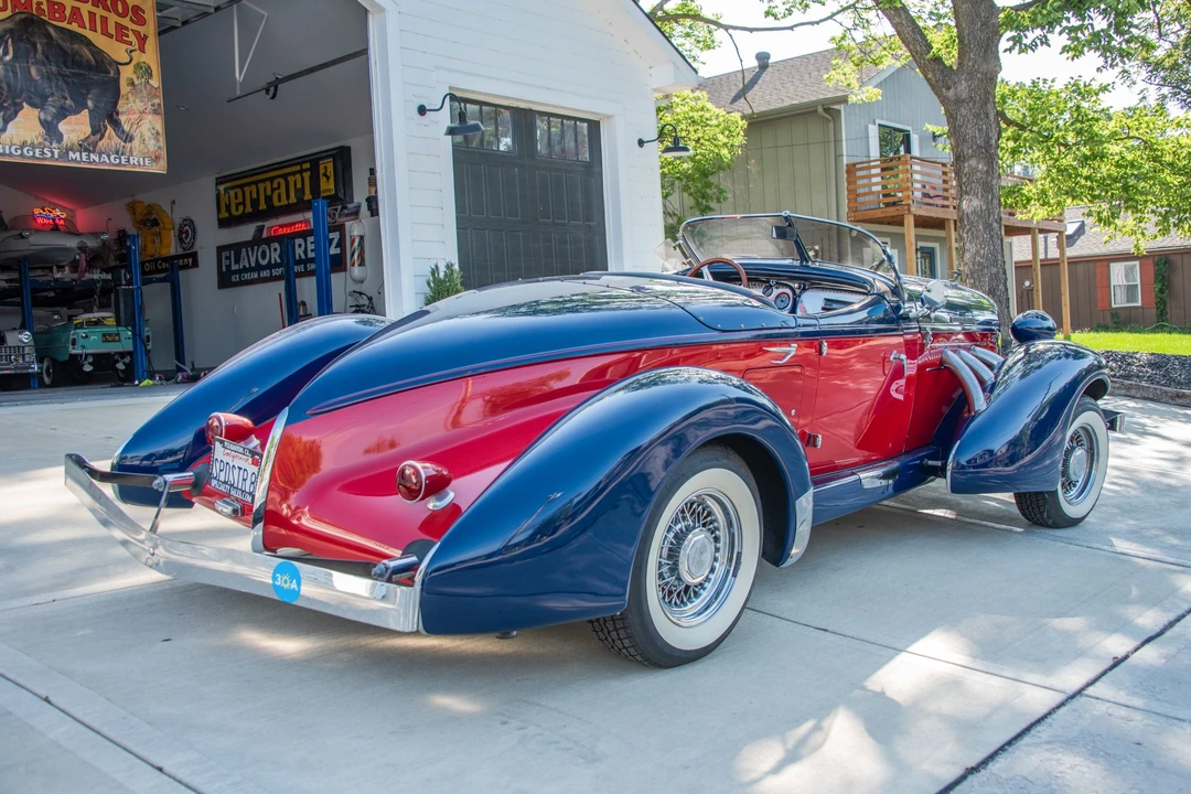 Auburn Speedster - Image 6 of 31