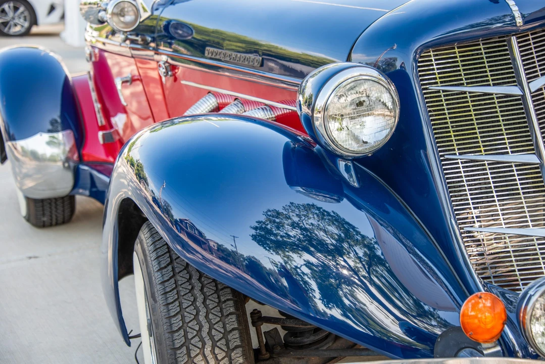 Auburn Speedster - Image 10 of 31