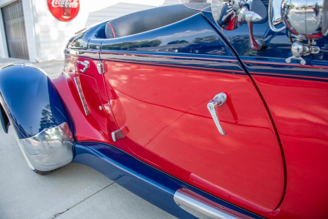 Auburn Speedster - Image 23 of 31