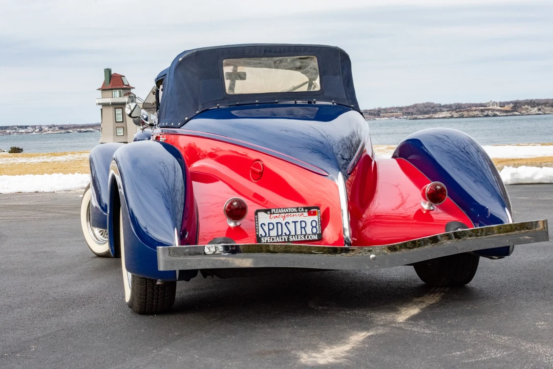 Auburn Speedster - Image 9 of 31