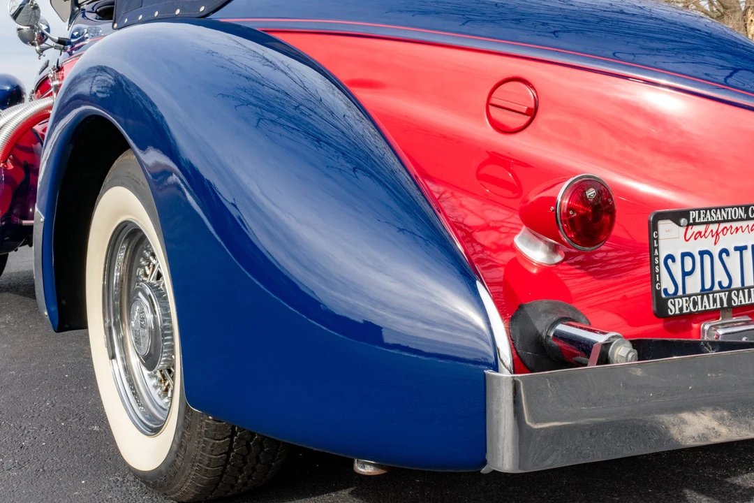 Auburn Speedster - Image 23 of 31