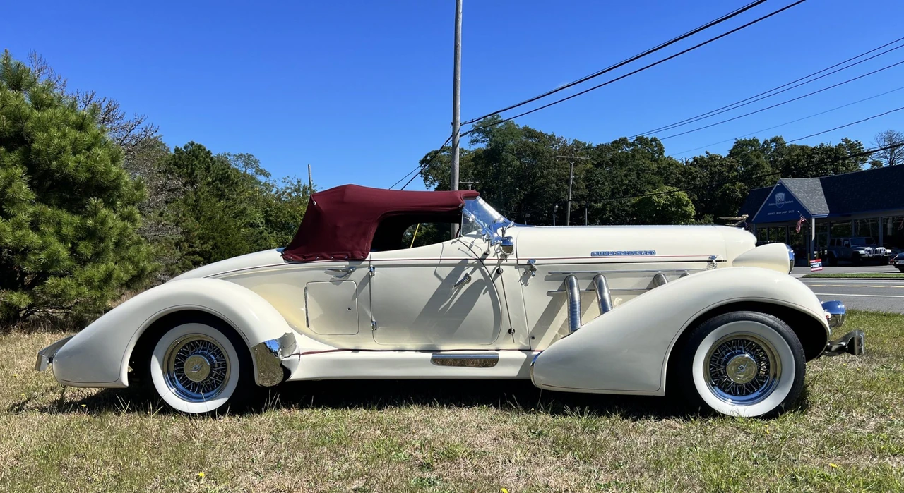 Auburn Speedster - Image 30 of 31