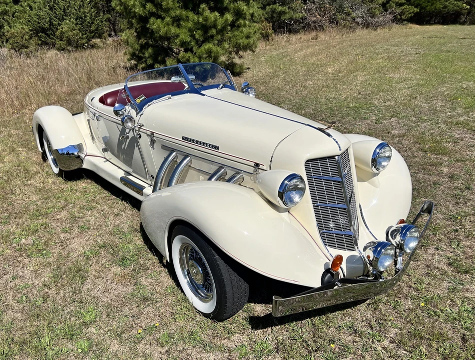 Auburn Speedster - Image 18 of 31