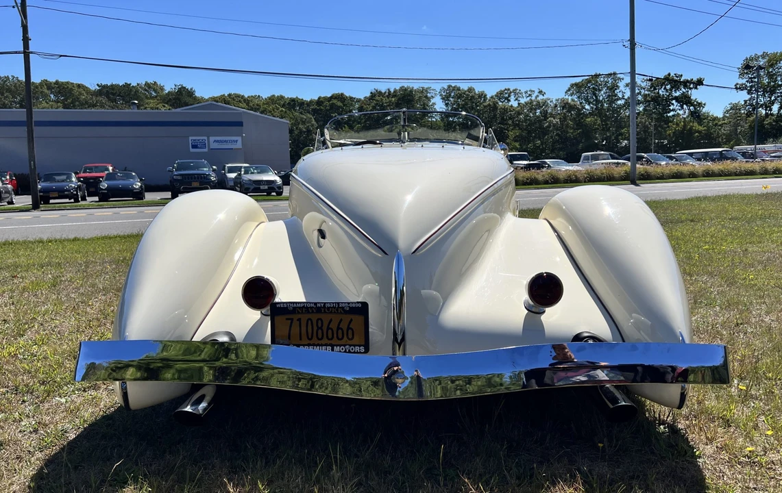 Auburn Speedster - Image 27 of 31