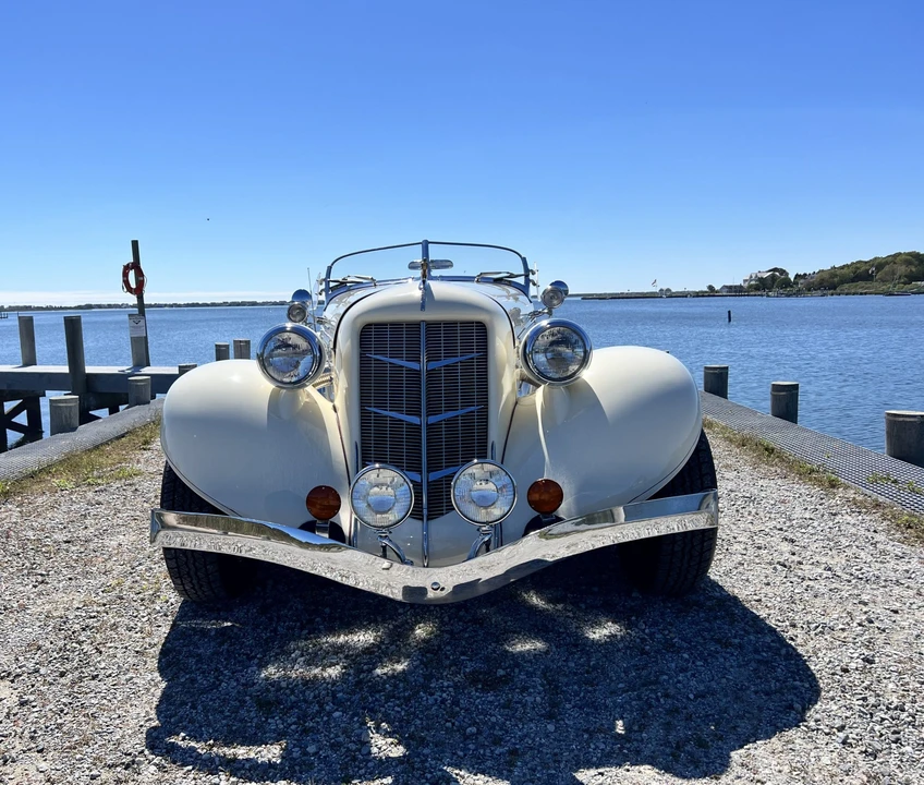 Auburn Speedster - Image 5 of 31