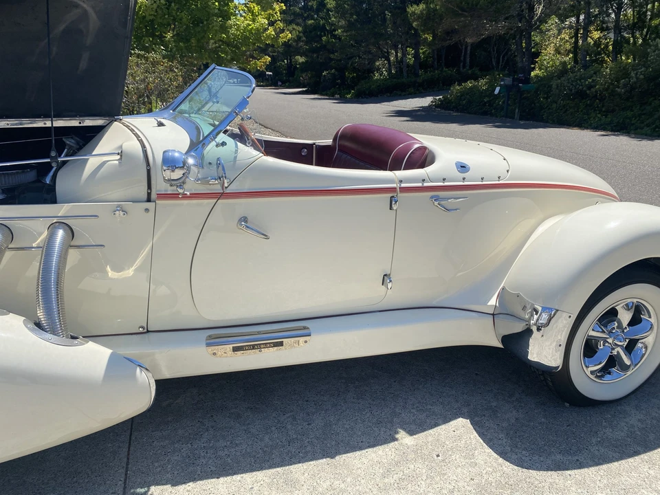 Auburn Speedster - Image 22 of 31