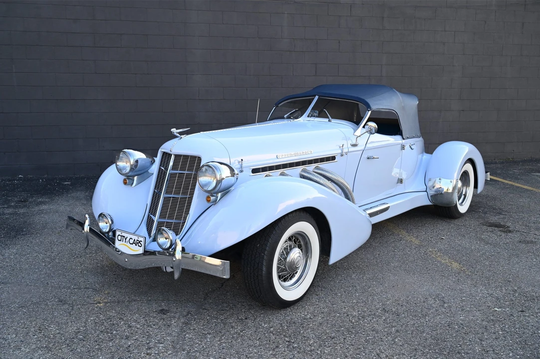 Auburn Speedster - Image 6 of 31