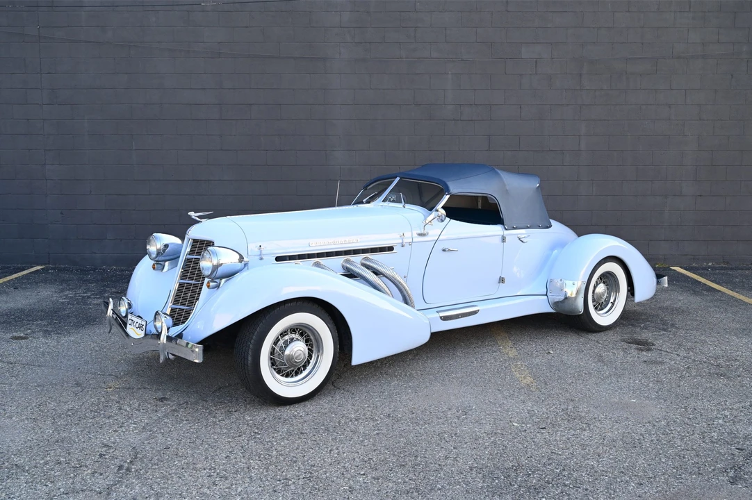 Auburn Speedster - Image 8 of 31