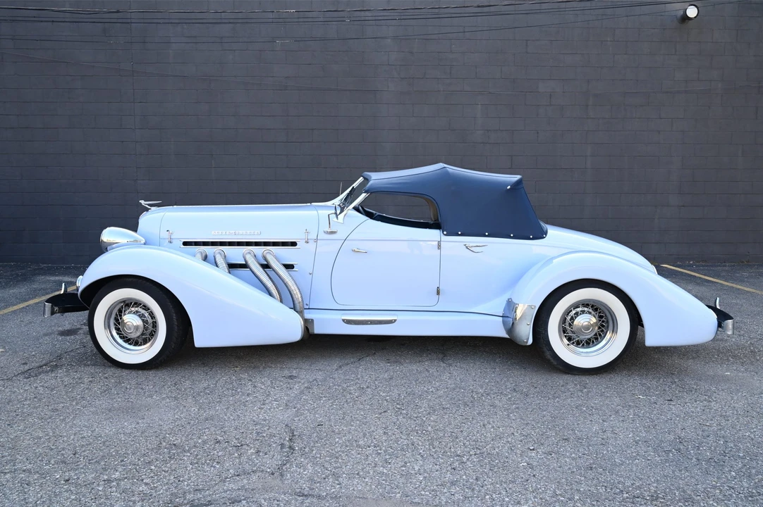 Auburn Speedster - Image 11 of 31
