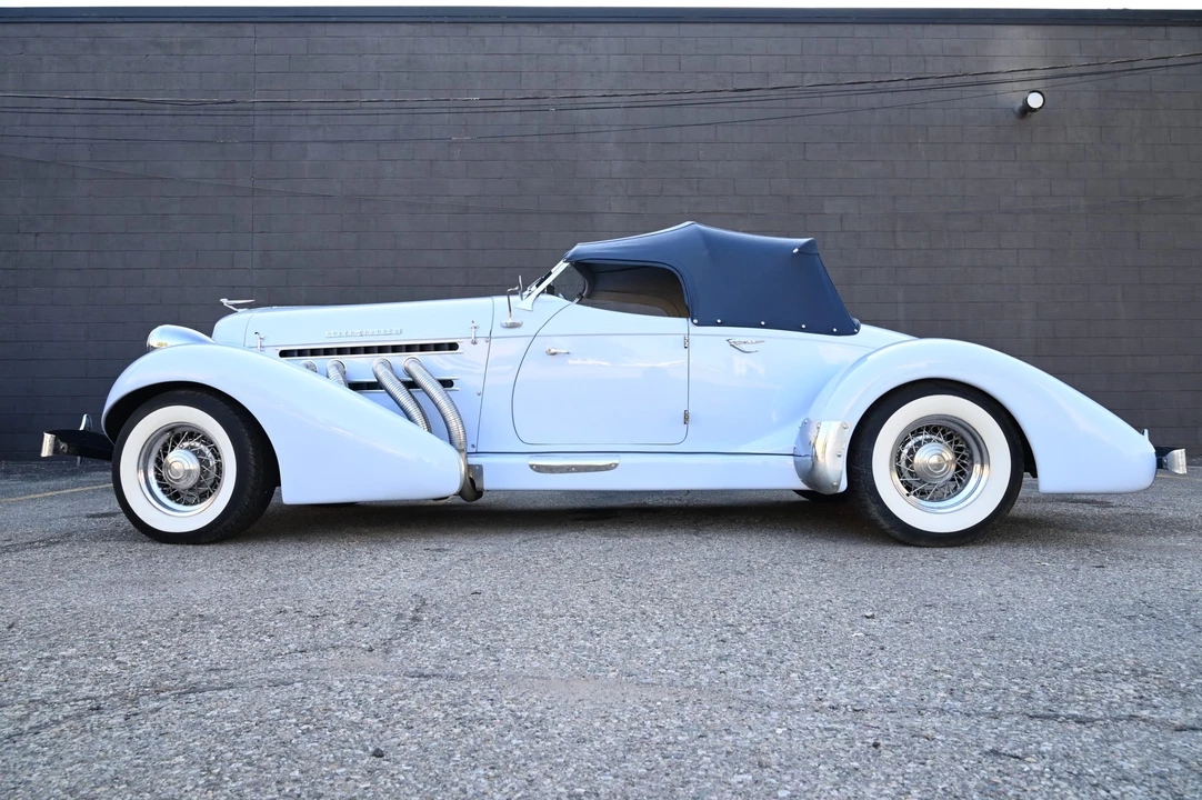 Auburn Speedster - Image 13 of 31