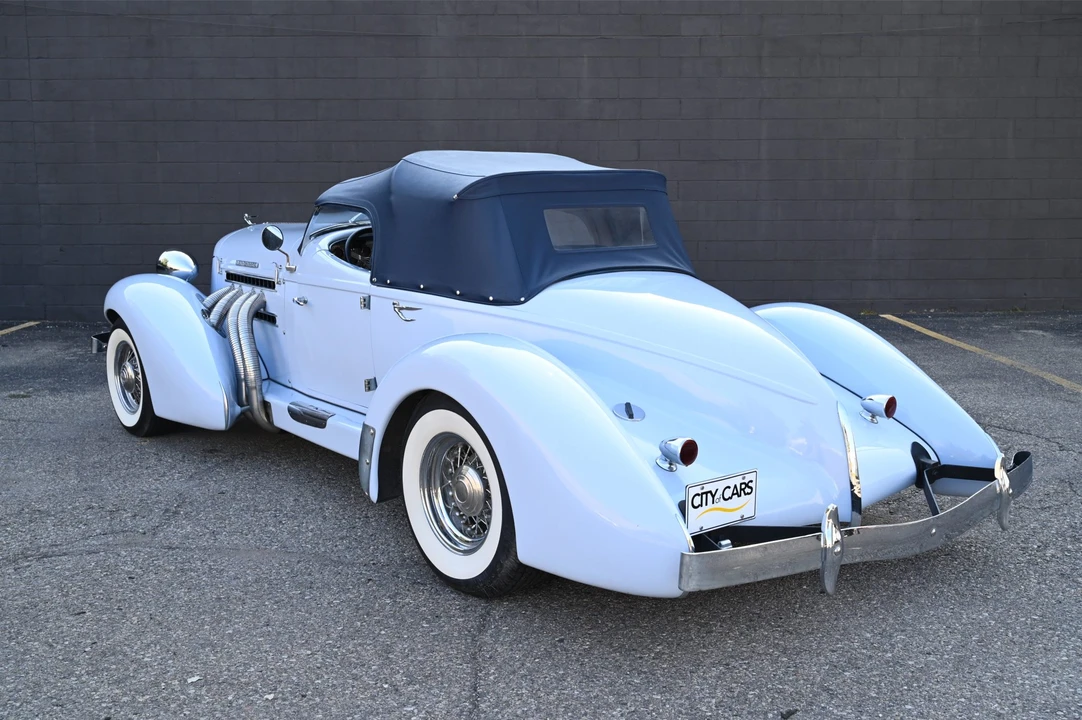 Auburn Speedster - Image 16 of 31