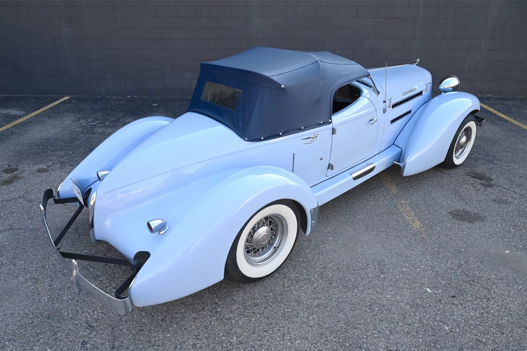 Auburn Speedster - Image 24 of 31