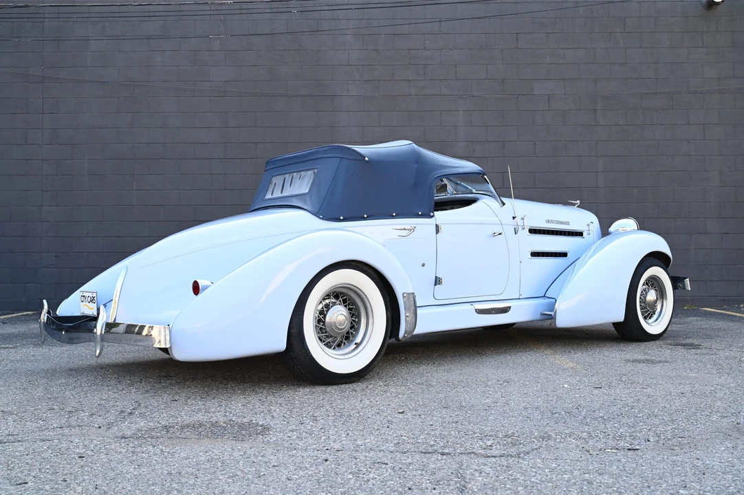 Auburn Speedster - Image 25 of 31