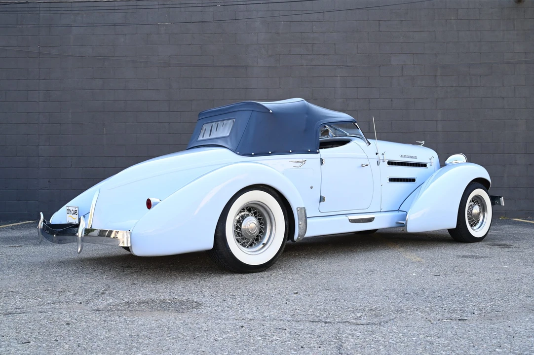 Auburn Speedster - Image 26 of 31