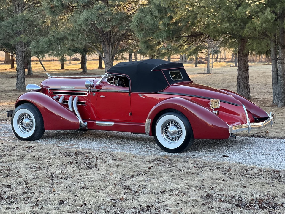 Auburn Speedster - Image 18 of 31