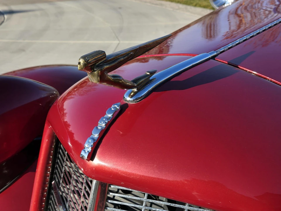 Auburn Speedster - Image 17 of 31