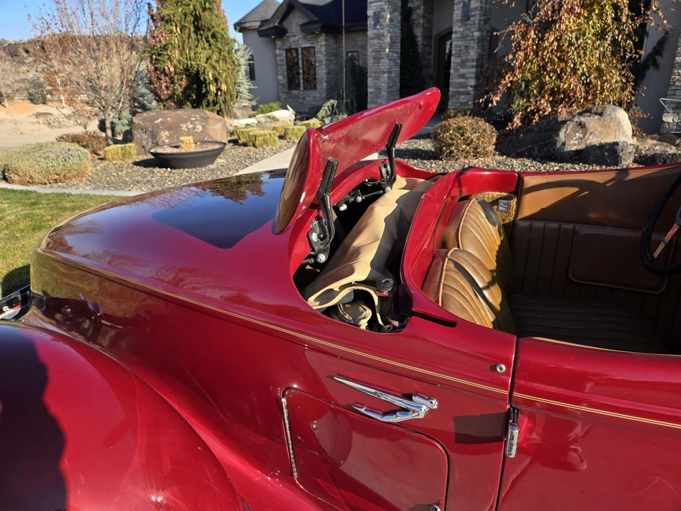 Auburn Speedster - Image 24 of 31