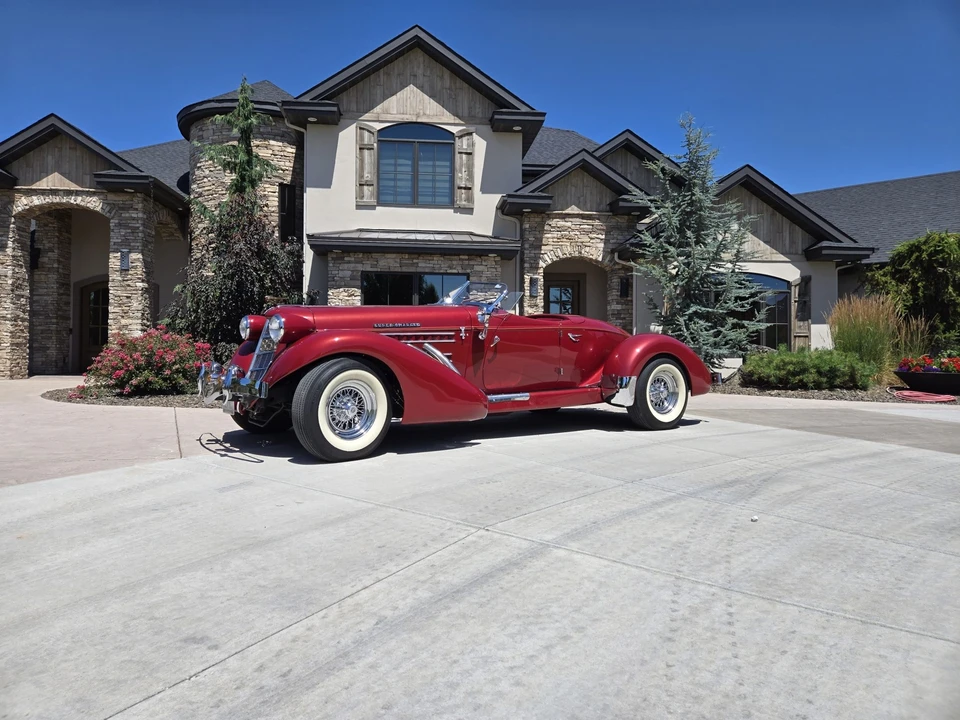 Auburn Speedster - Image 5 of 31