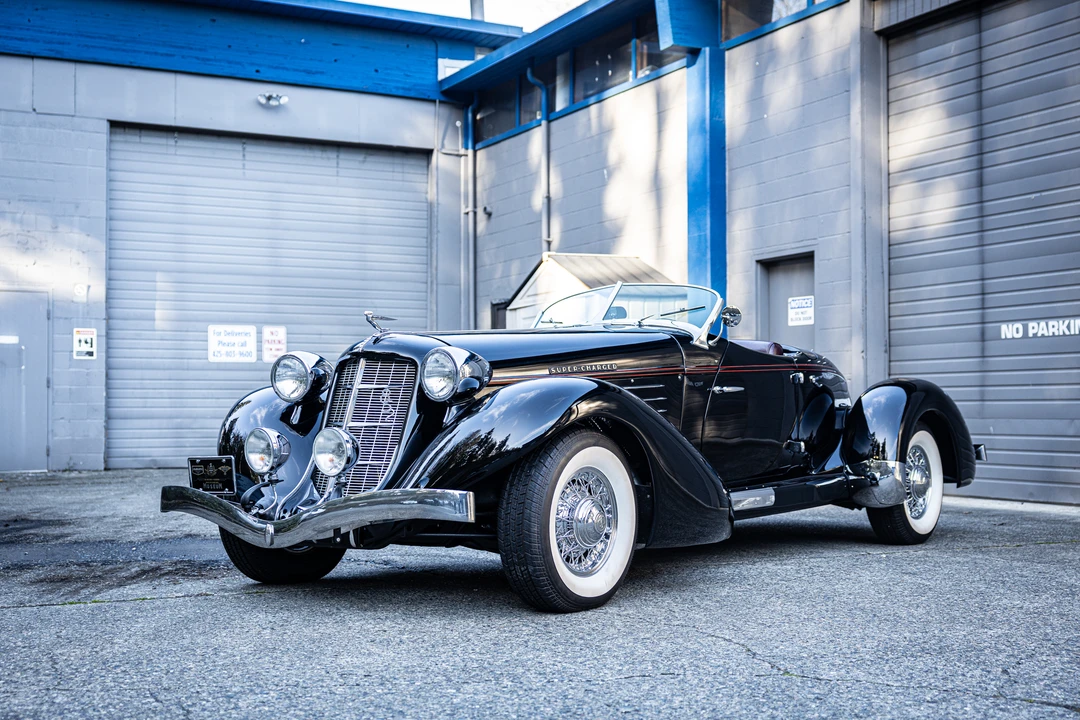 Auburn Speedster - Image 2 of 31