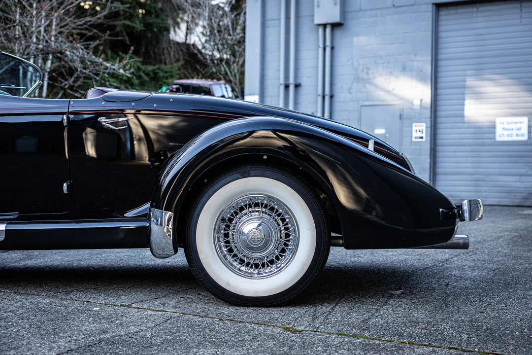 Auburn Speedster - Image 29 of 31